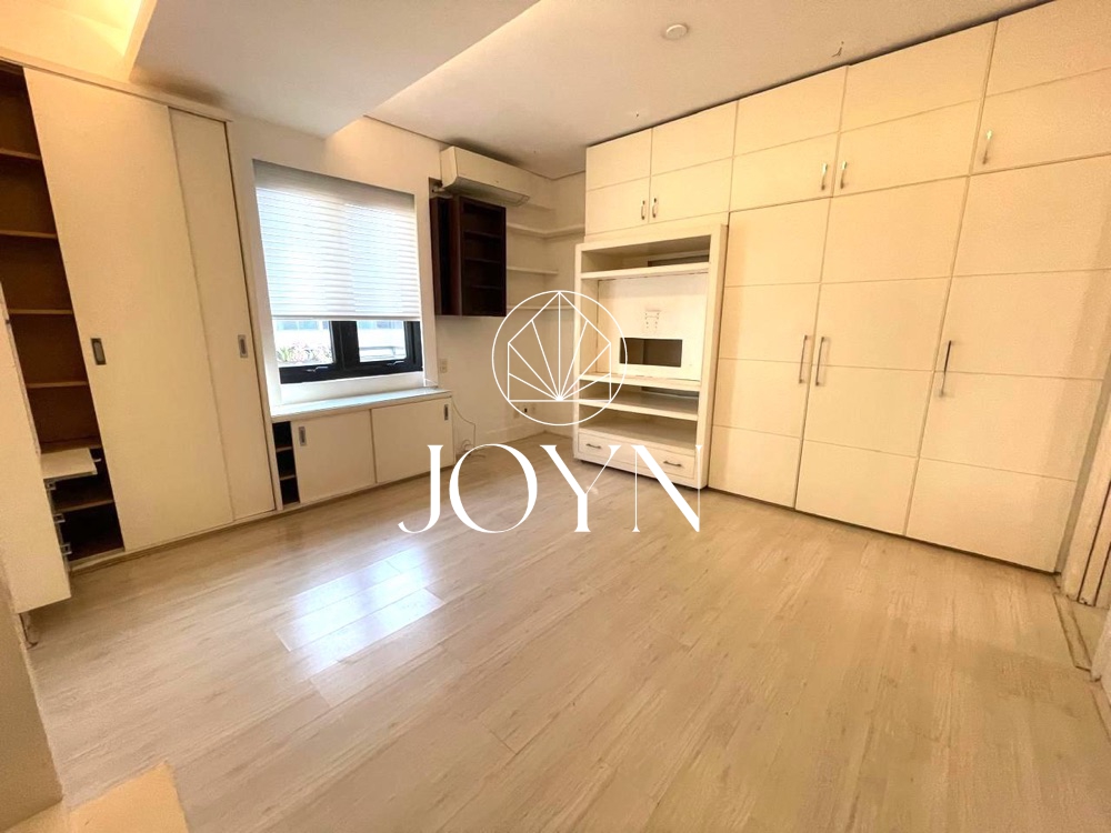 Apartament - Sale - Leblon