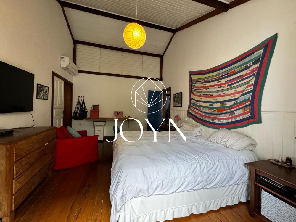 Casa - Venda/Locação - Jardim Botânico